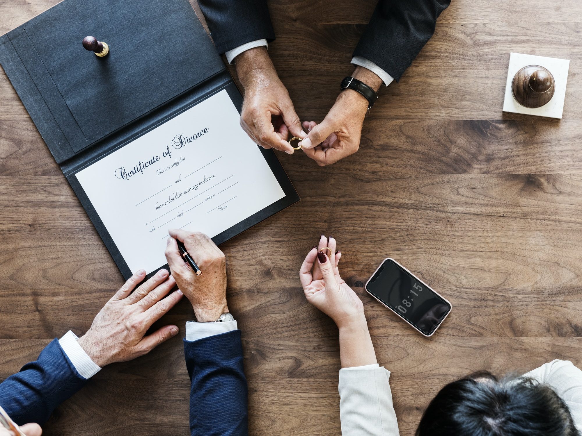 Brekaup marriage couple with divorce certification